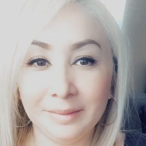 Meet your Posher, Viviana